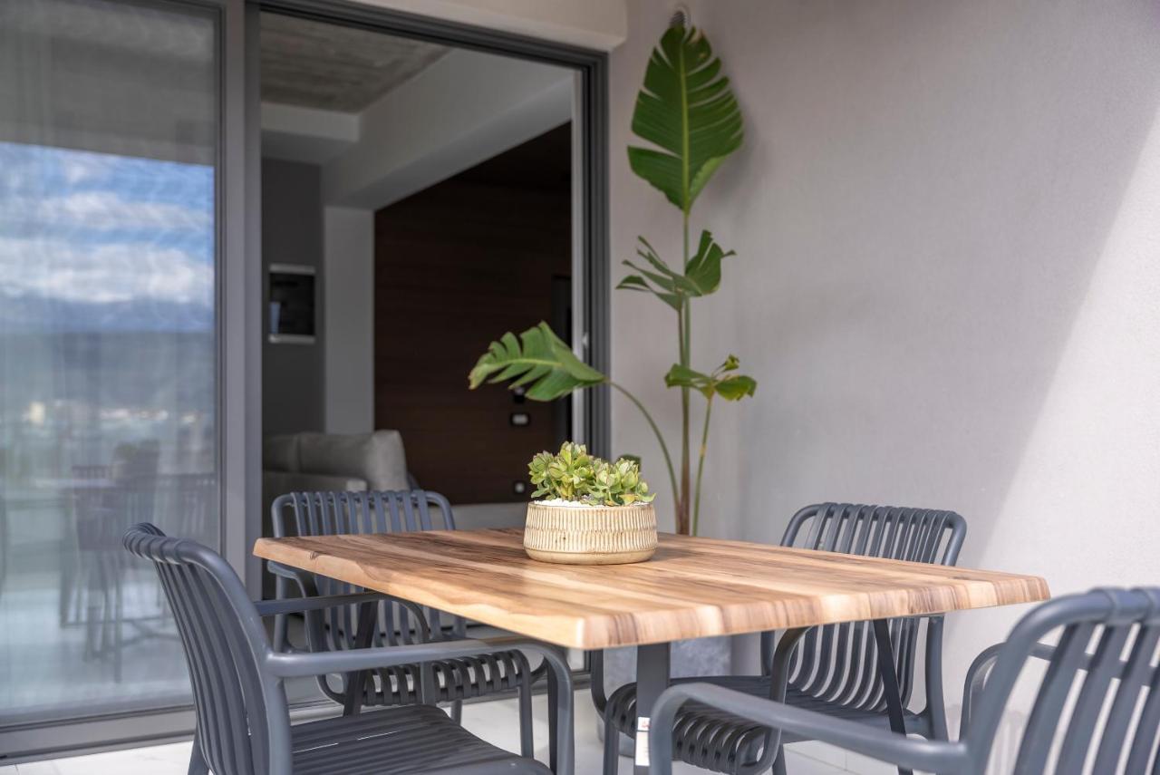Disegno Residences Chrissi Akti Chania Exterior foto