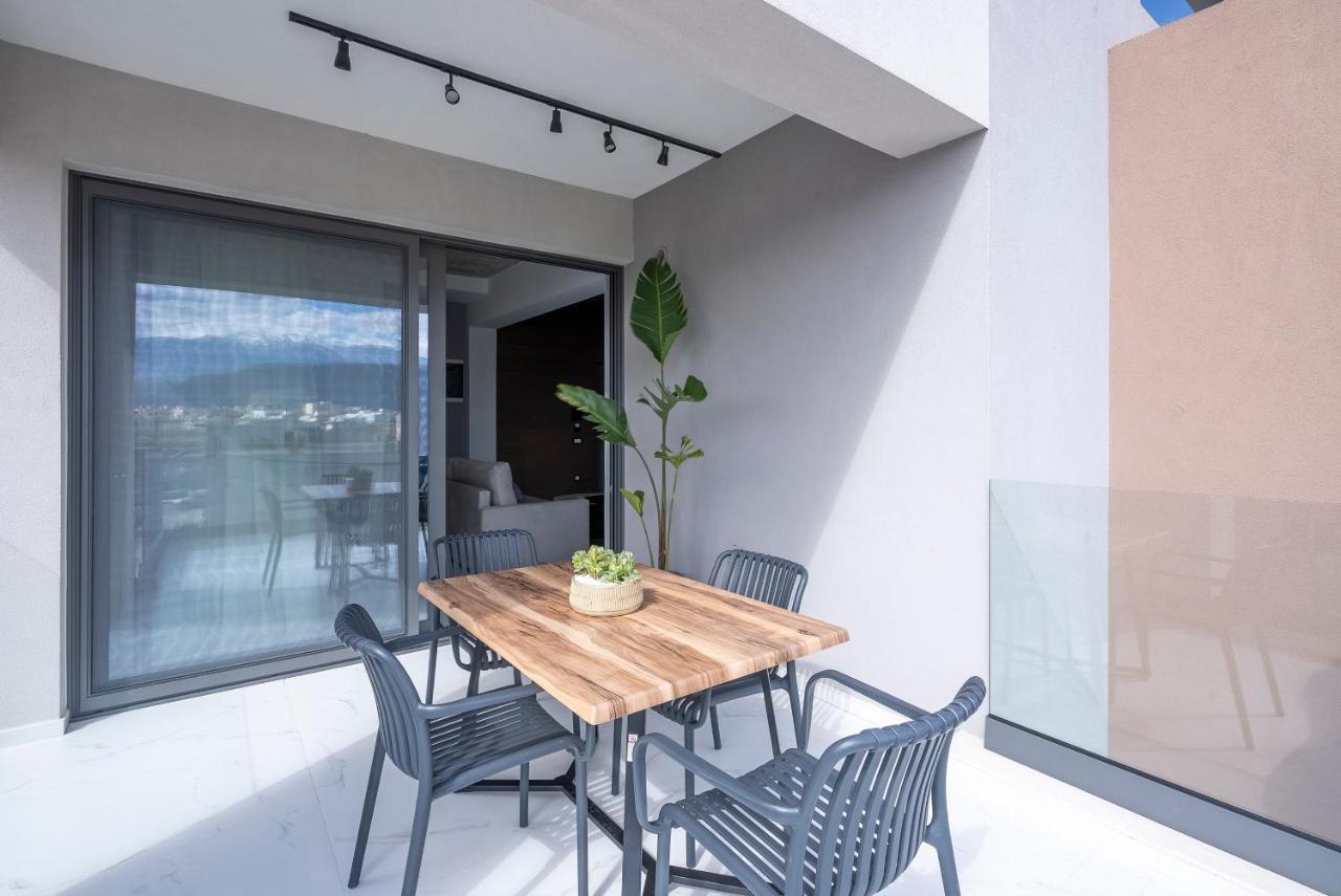 Disegno Residences Chrissi Akti Chania Exterior foto
